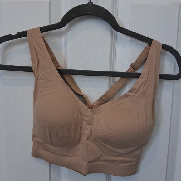 Soma Other - Soma Embliss Racerback Soft Beige Bralette With Removable Pads